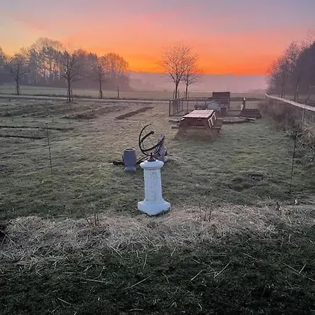 Farmen - Beautiful View Among Animals Ornebjerg